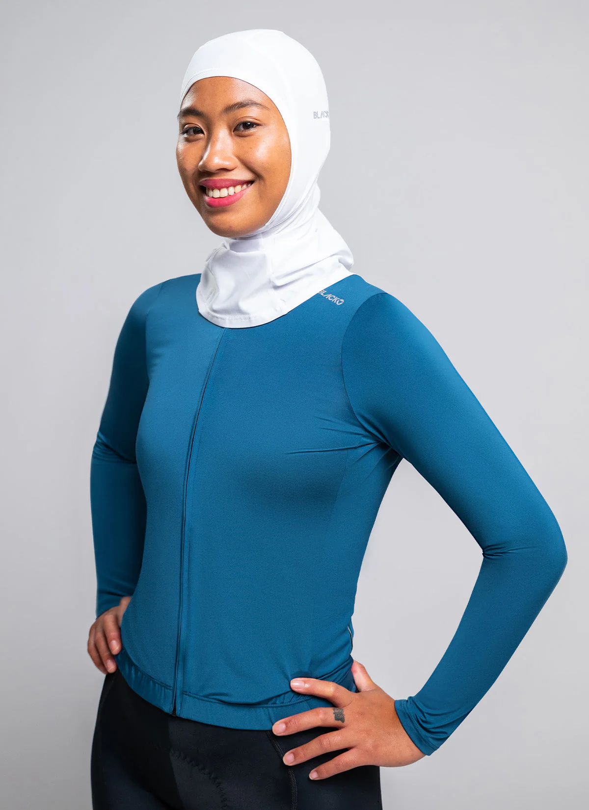 Essentials Hijab - White - Image 6