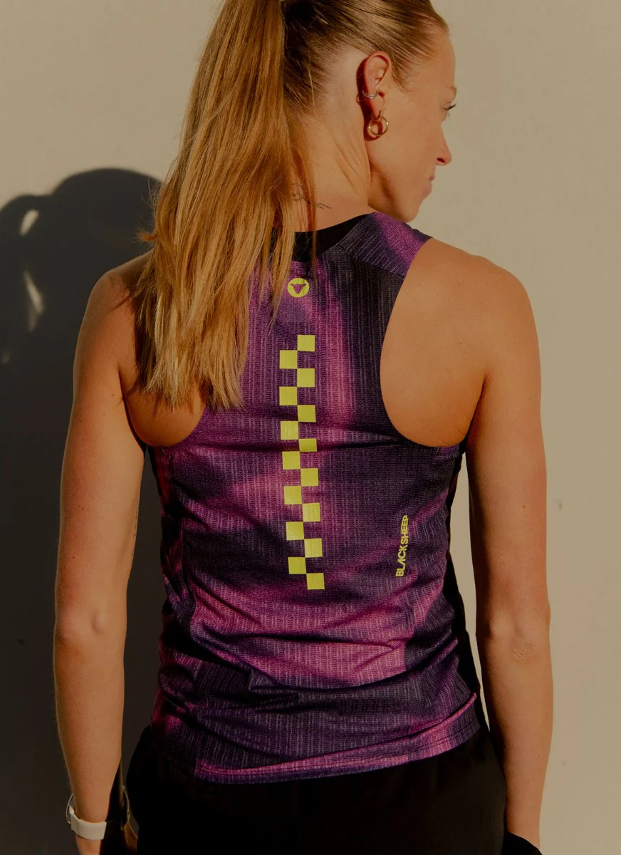 Women's FlyMesh Singlet - Aura Acid - Image 3